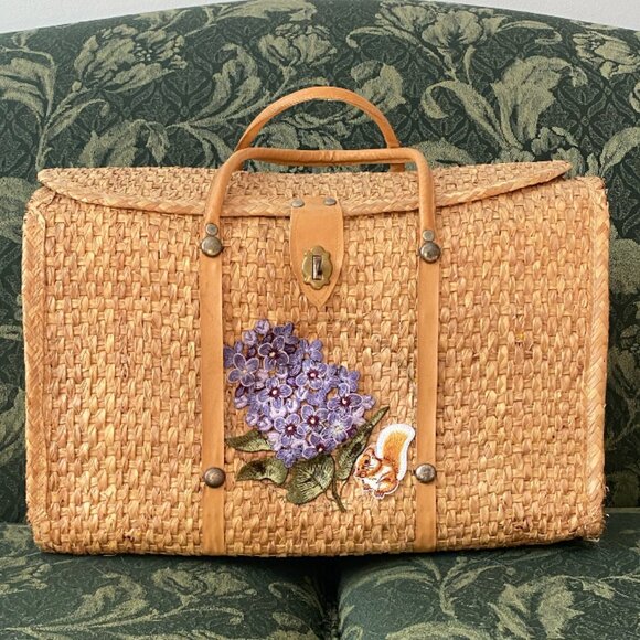 Vintage Flower 60s 70s Woven Grass Wicker Rattan Style XL Travel Bag Tote Market - Picture 1 of 5